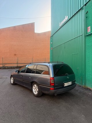Opel Omega 1999
