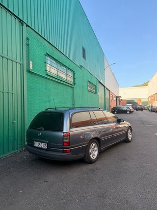Opel Omega 1999