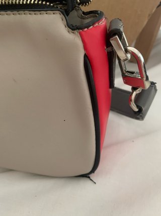 Bolso Guess Original Muy Cómodo
