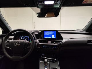 Lexus UX300H UX+ 2025 REF 8083