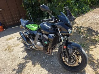 Kawasaki Z750 Naked año 2004 etiqueta B