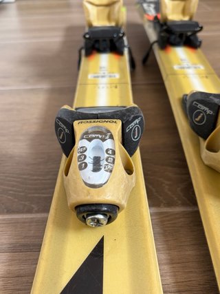 Esquís y botas Rossignol niño