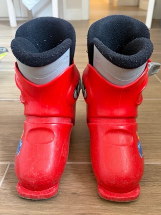 Esquís y botas Rossignol niño