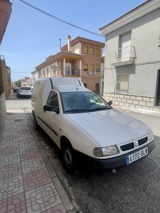 SEAT Inca