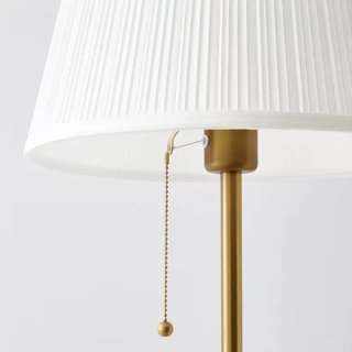 Lampada da terra dorata e beige