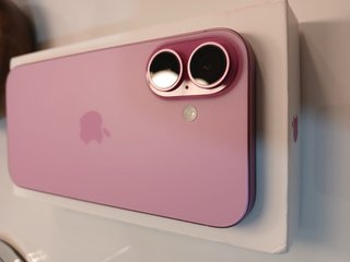 iPhone 16 Rosa