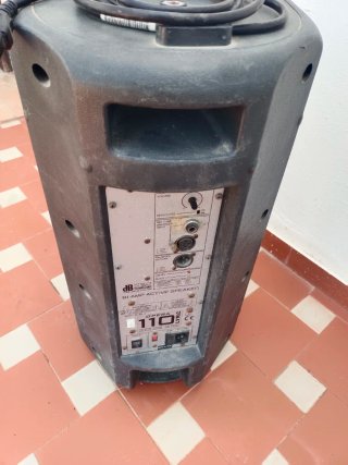 Altavoz Opera Negro