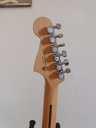 Fender Player Plus Meteora Sunburst