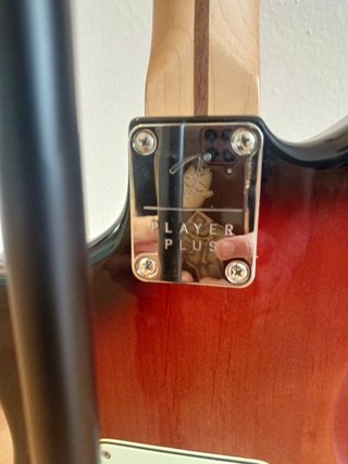 Fender Player Plus Meteora Sunburst