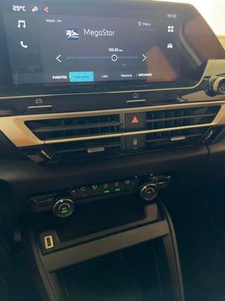 Citroen C4 2022 1.5 HDI en Madrid