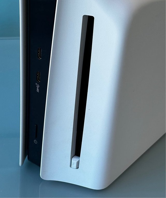 Como Nueva Playstation 5 Slim con Lector