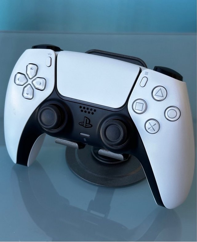Como Nueva Playstation 5 Slim con Lector