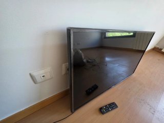 Televisor 42 Negro