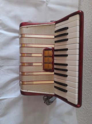 Acordeón Hohner Concerto I 48 bajos
