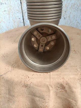 Set 9 Vasi Plastica Oro Diametro 15cm