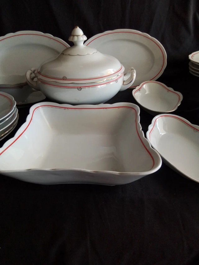 Vajilla Bavaria Porcelana Roja Blanca