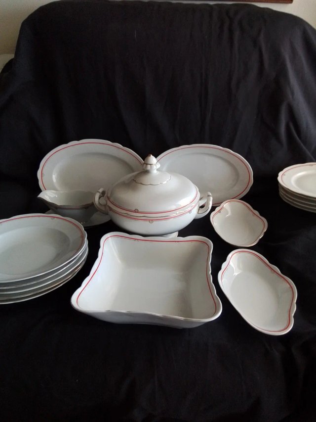 Vajilla Bavaria Porcelana Roja Blanca