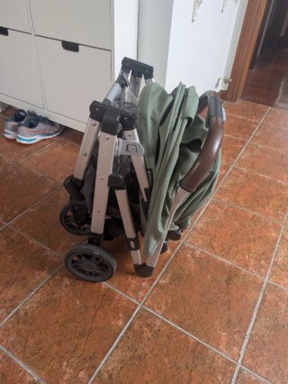 Carro Ligero Uppababy Minu V2 Verde