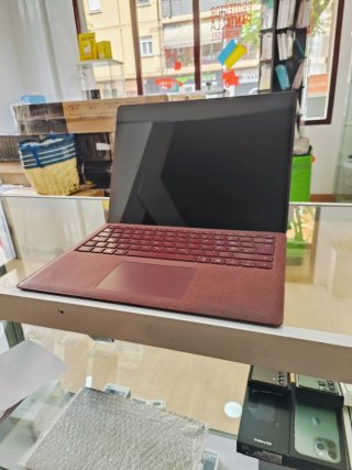 Microsoft Surface Laptop 1769 Rojo