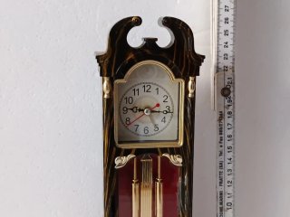 Orologio a pendolo casa delle bambole