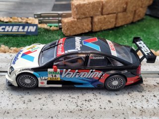 Coche de Slot Scalextric Opel Vectra GTS V8 DTM
