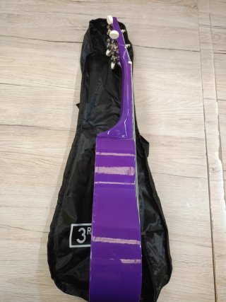 Ukelele Soprano 3rd AVE Morado