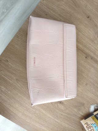 Bolso Parfois rosa efecto piel cocodrilo