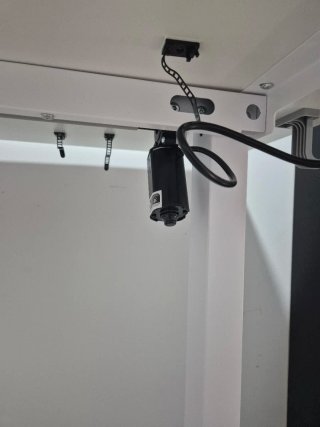 Mesa elevable para ordenador blanca