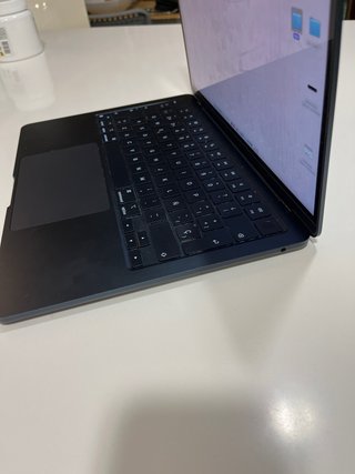 MacBook Air M2 2022 Gris Espacial