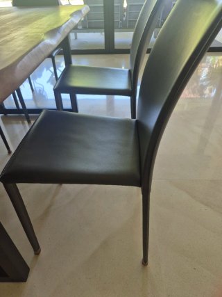 Conjunto comedor Maisons du Monde: mesaPalissandre