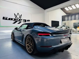 Porsche 718 Boxster Spyder RS