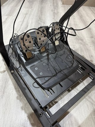 Volante Logitech G29 + Soporte GT Omega