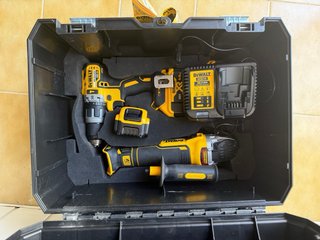 Dewalt DCD791, DCD796 + 3 Baterías DCG405
