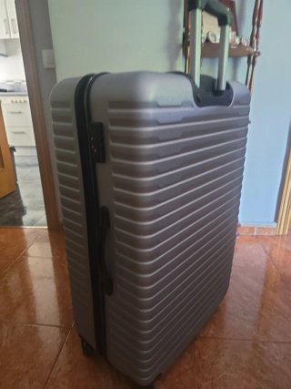 Maleta grande 30kg gris