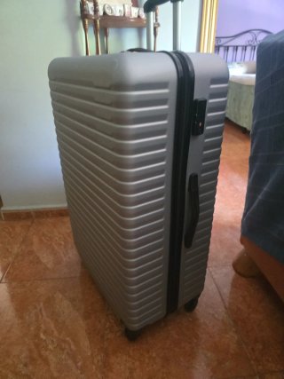 Maleta grande 30kg gris