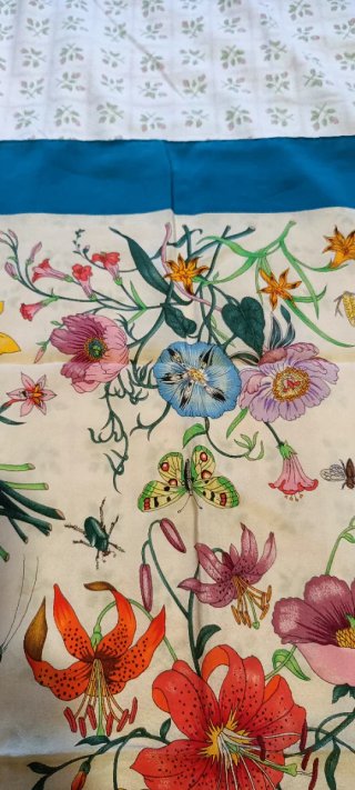 Foulard Gucci Flora Vintage raro con bordo petroli