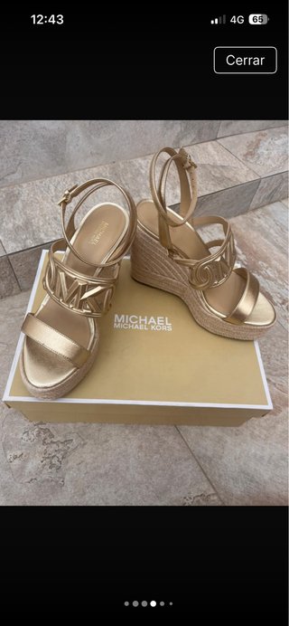 Sandalias Michael Kors Doradas