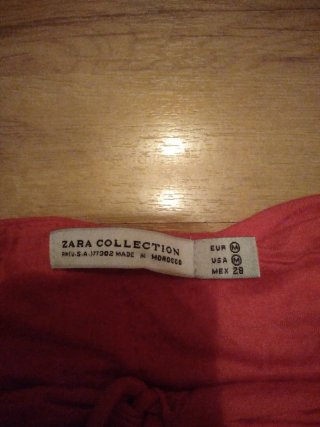 Vestido Zara palabra de honor Coral