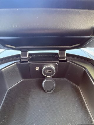 Ford Transit Courier 2016