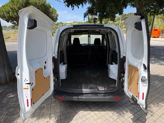 Ford Transit Courier 2016