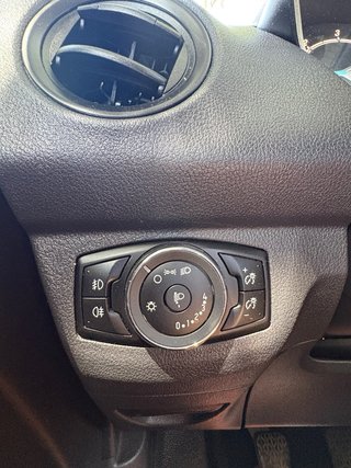 Ford Transit Courier 2016