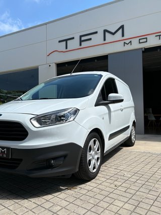 Ford Transit Courier 2016