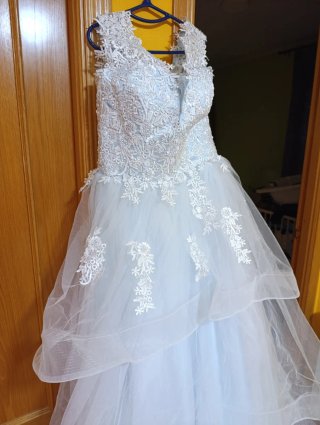 Vestido de Novia Azul Hielo Encaje