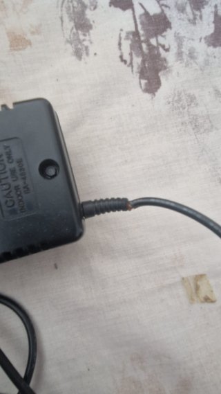 Console Sega Mega Drive con 2 controller e giochi