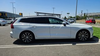 Volvo V60 2022