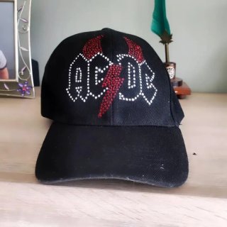 Gorra AC/DC Negra pintada a mano