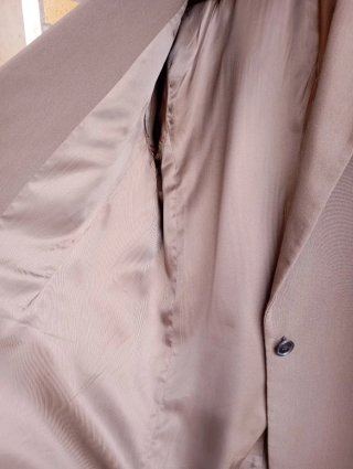 Traje Zara Marrón