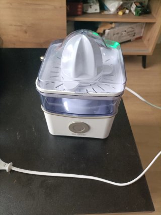 Exprimidor eléctrico Home Essentials