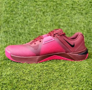 T45.5 envío incluido NIKE METCON 10
