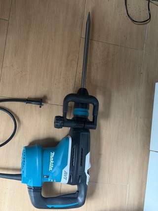 Martillo demoledor Makita AVT,nuevo sin estrenar